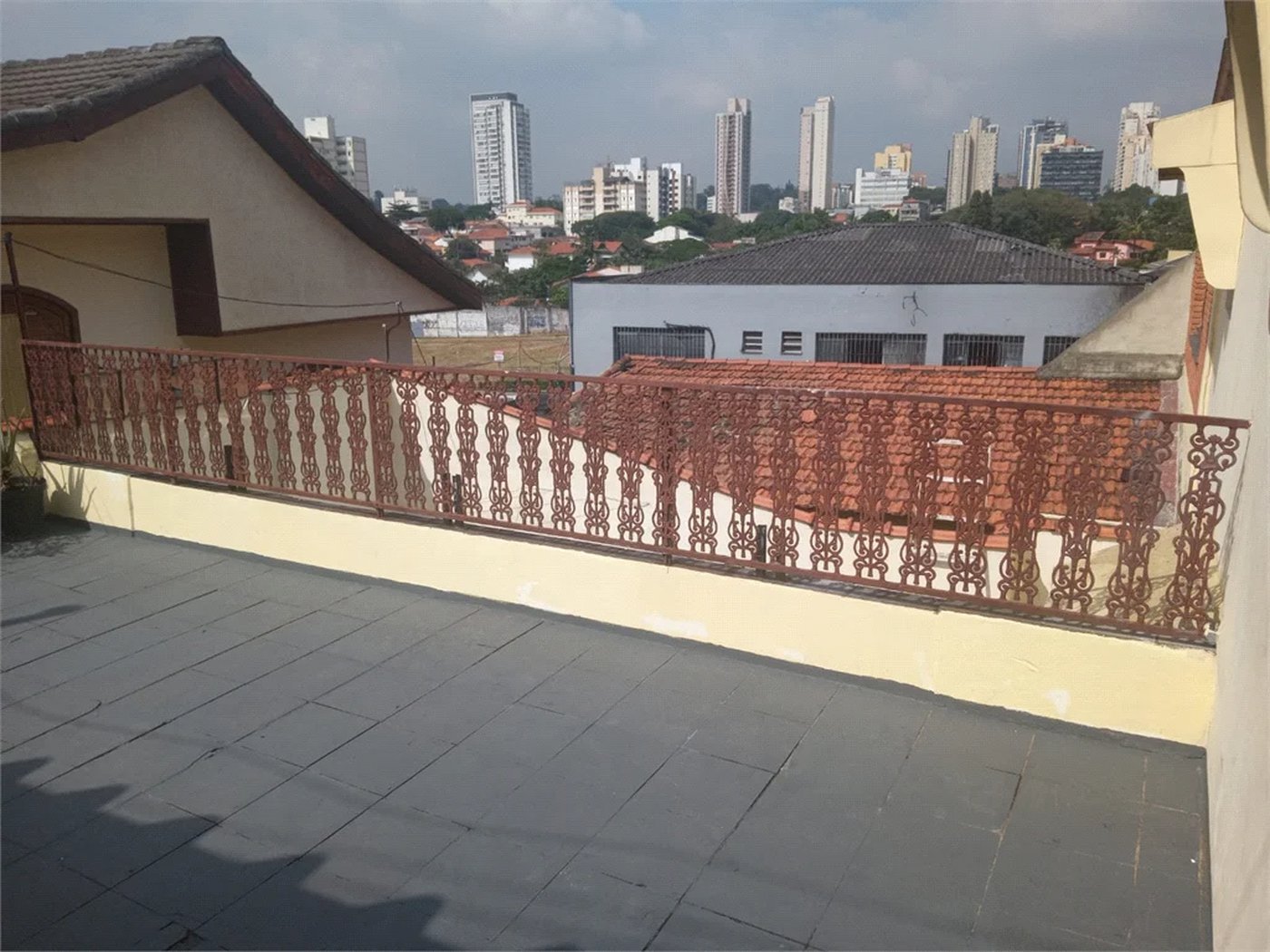 Sobrado à venda com 4 quartos, sendo 2 suítes, em Instituto de Previdência, São Paulo, SP