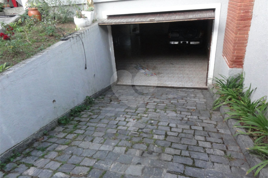 Sobrado à venda com 3 quartos, sendo 1 suíte, em Horto, São Paulo, SP