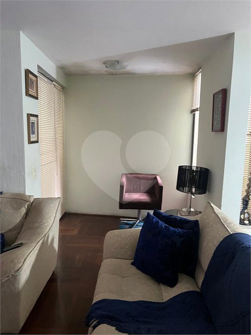 Casa à venda com 2 quartos, sendo 1 suíte, em Jardim das Acácias, São Paulo, SP