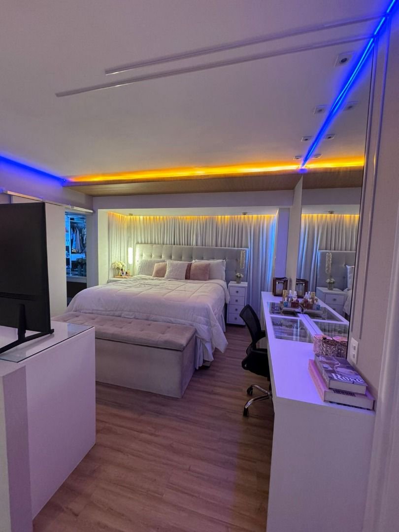 Apartamento com 3 dormitórios à venda, 200 m² por R$ 3.180.000,00 - Ponta da Praia - Santos/SP