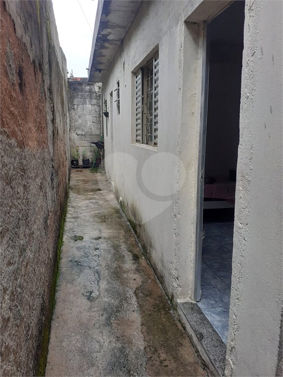 Sobrado à venda com 3 quartos em Jardim Presidente Dutra, Guarulhos, SP