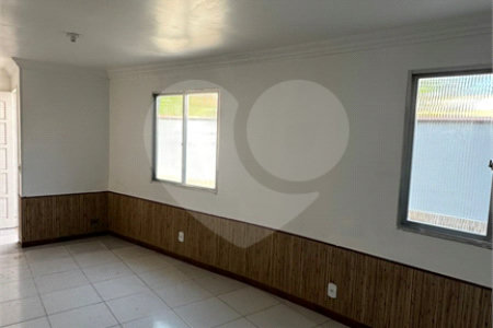 Casa à venda com 3 quartos em Pedra de Guaratiba, Rio de Janeiro, RJ