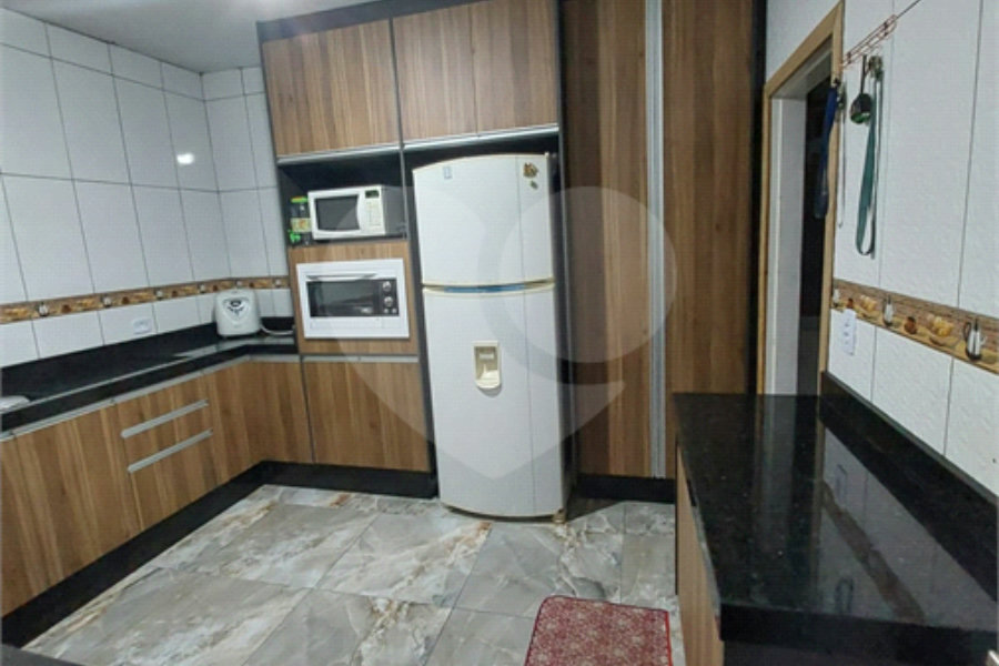 Chácara à venda com 3 quartos em Lavras, Mairiporã, SP