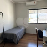 Casa à venda com 4 quartos, sendo 1 suíte, no condomínio Lagos D Icaraí, Salto - SP
