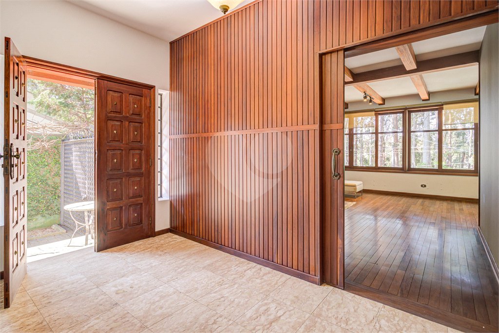 Casa Térrea à venda com 4 quartos, sendo 1 suíte, em Jardim Marajoara, São Paulo, SP