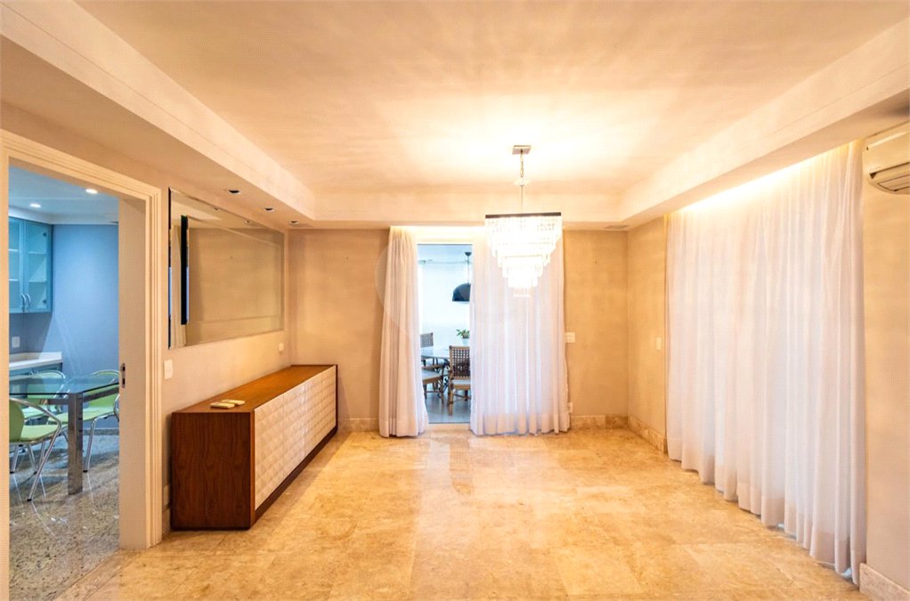 Apartamento para alugar com 4 suítes em Vila Andrade, São Paulo, SP