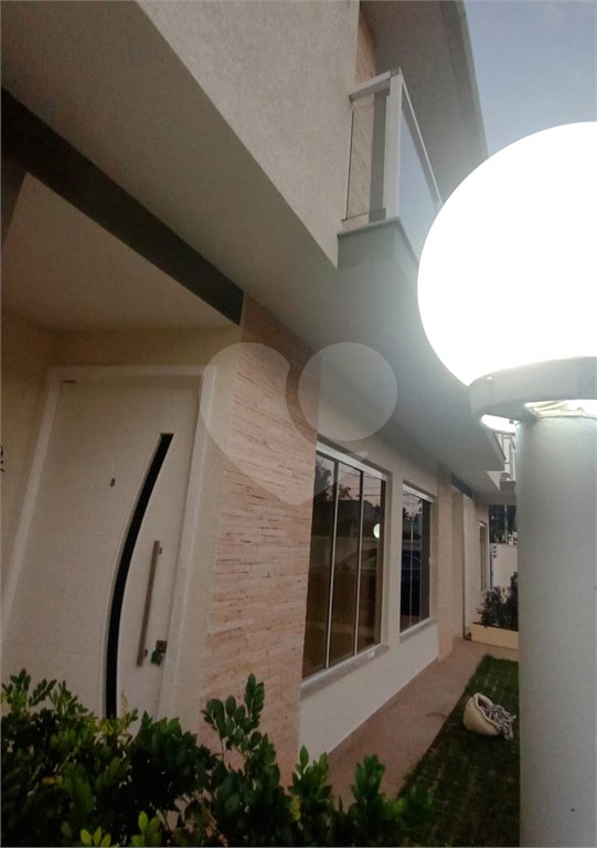 Casa à venda com 2 suítes em Jardim Adalgisa, Caraguatatuba, SP