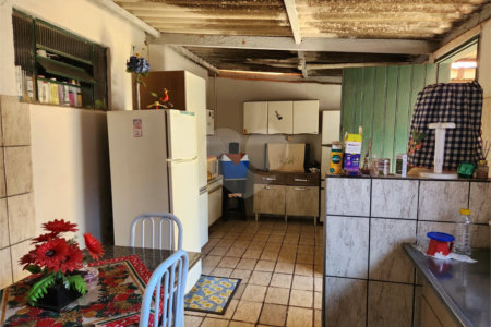 Casa à venda com 3 quartos em Vila Suconasa, Araraquara, SP