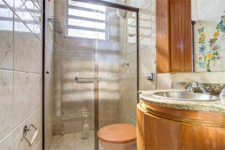 Casa à venda com 3 quartos, sendo 1 suíte, em Vila Clementino, São Paulo, SP