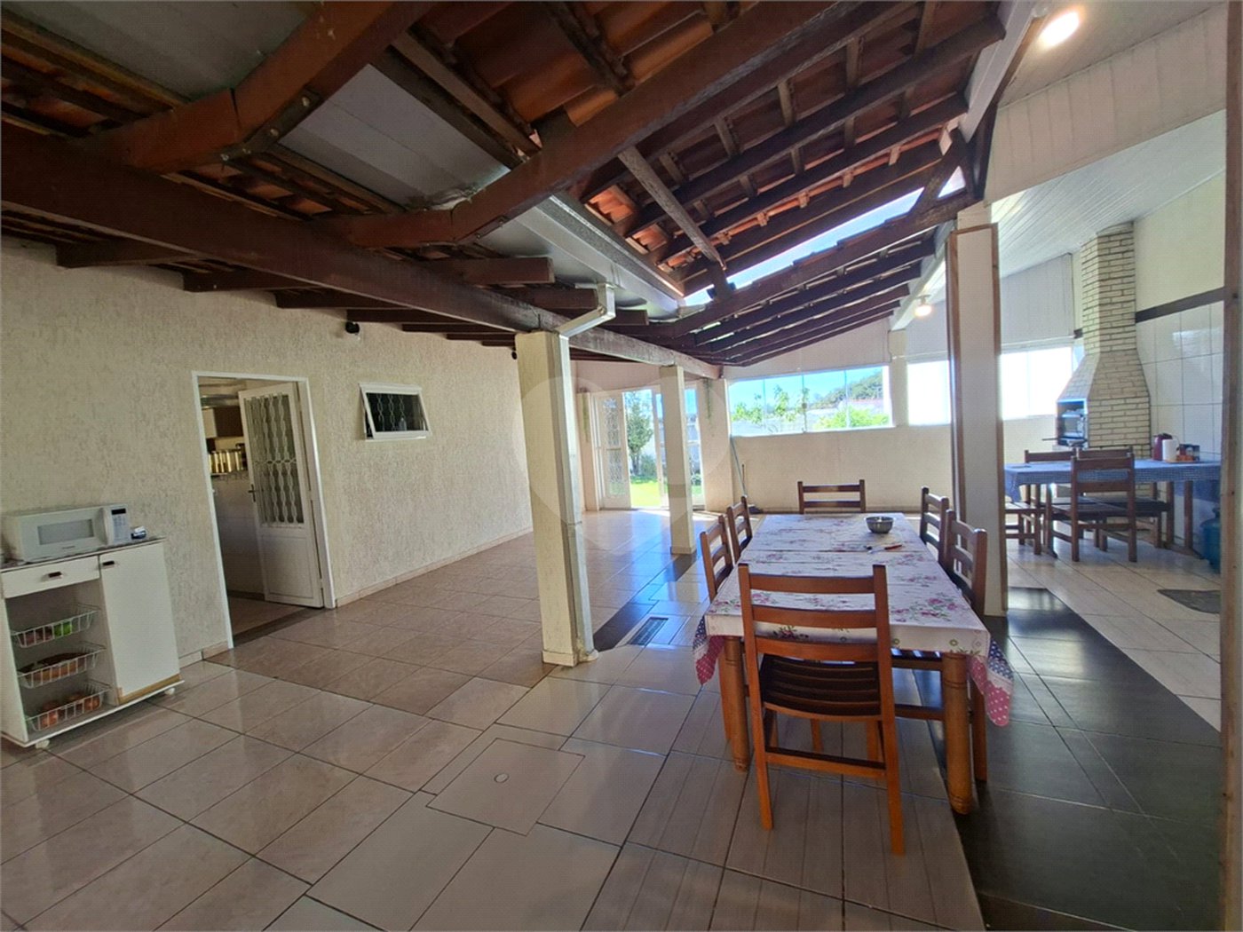 Casa à venda com 3 quartos, sendo 1 suíte,  em Tatetú, Alambari, SP