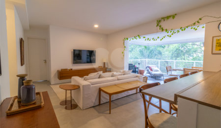 Apartamento à venda com 3 quartos, sendo 1 suíte, em Morumbi, São Paulo, SP