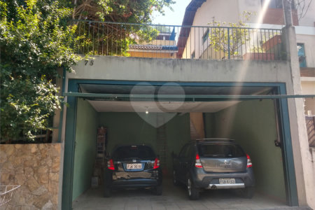 Sobrado à venda com 4 quartos, sendo 1 suíte, em Parque dos Príncipes, São Paulo, SP