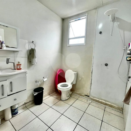 Casa à venda com 2 quartos, sendo 1 suíte,  no condomínio Residencial Jasmin, Itapetininga - SP