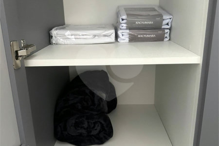Apartamento à venda com 1 quarto em Indianópolis, São Paulo, SP