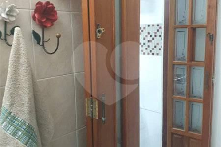 Sobrado à venda com 3 quartos em Demarchi, São Bernardo do Campo, SP