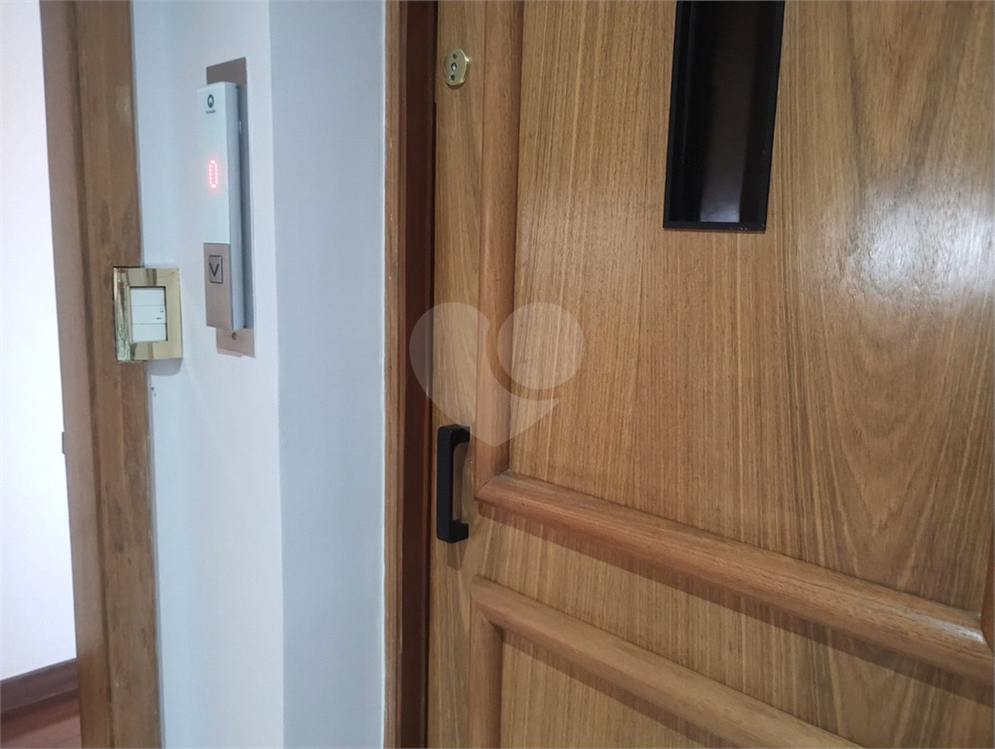 Apartamento à venda ou para alugar com 4 quartos, sendo 1 suíte,  em Vila Andrade, São Paulo, SP
