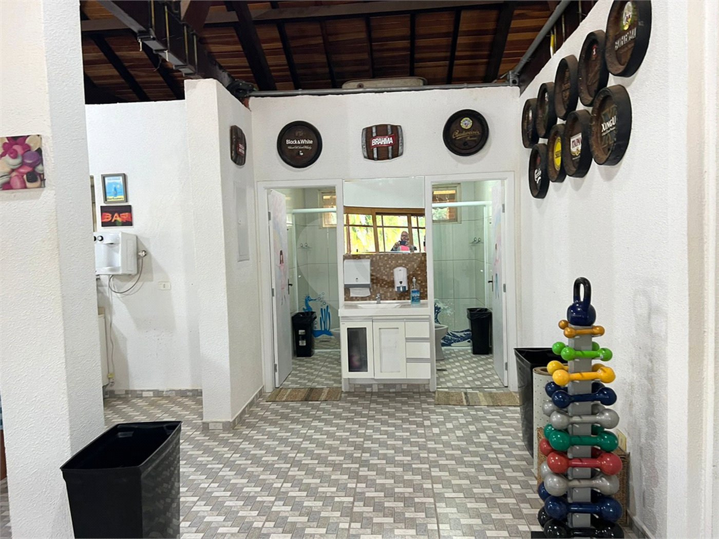 Chácara à venda com 10 quartos, sendo 16 suítes, em Chácaras do Pinhal (pinhal), Cabreúva, SP