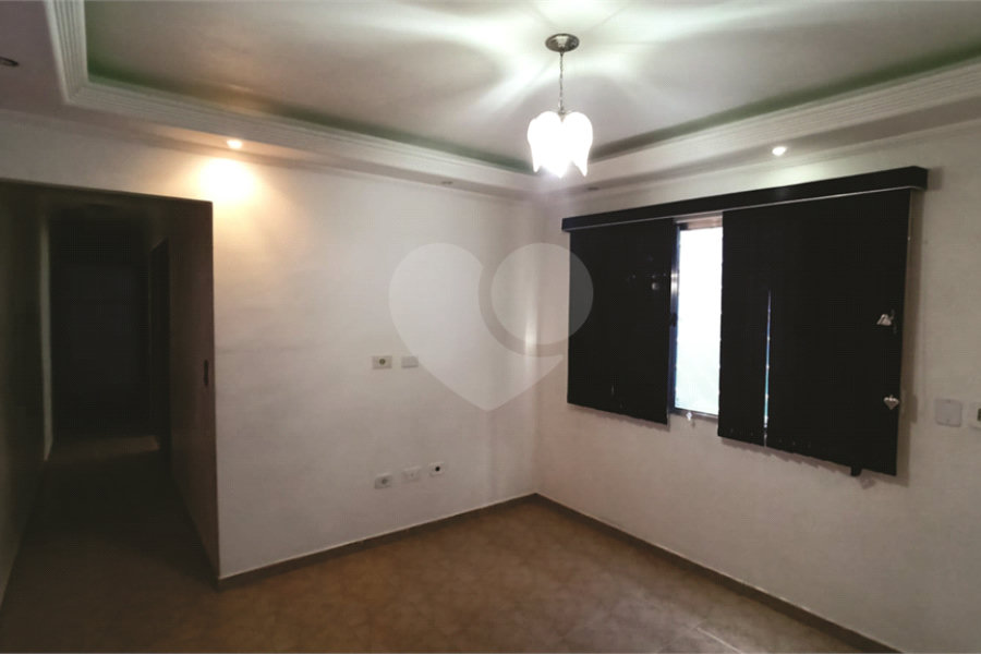 Casa Térrea à venda com 3 quartos, sendo 1 suíte, em Jaçanã, São Paulo, SP