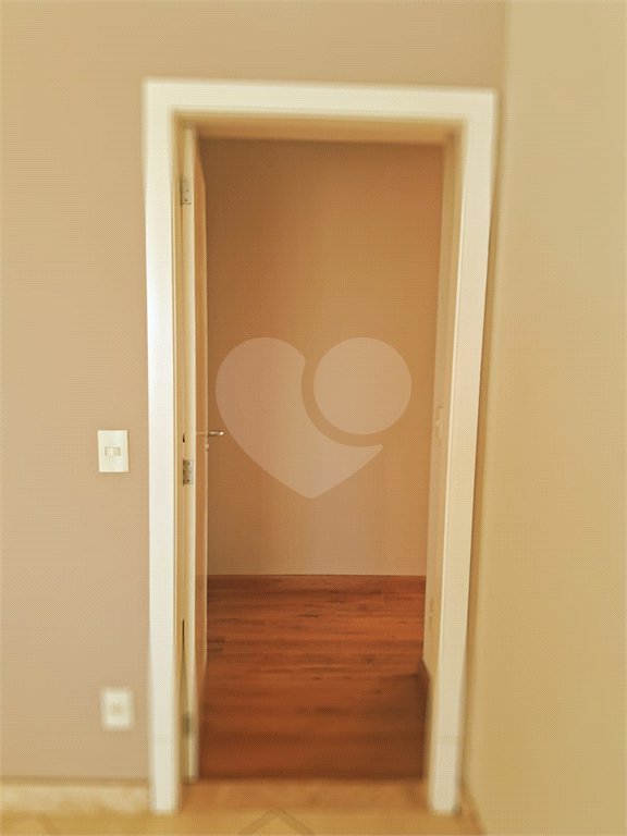 Apartamento à venda com 4 quartos, sendo 2 suítes,  em Vila Sfeir, Indaiatuba, SP