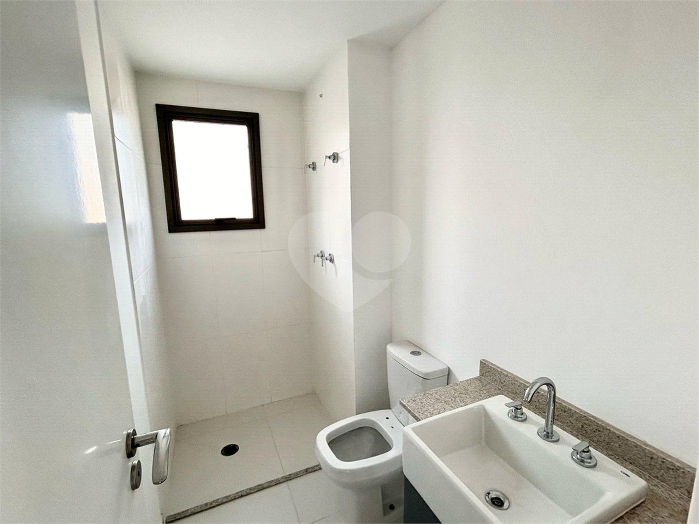 Apartamento à venda com 2 quartos, sendo 1 suíte, em Brooklin, São Paulo, SP
