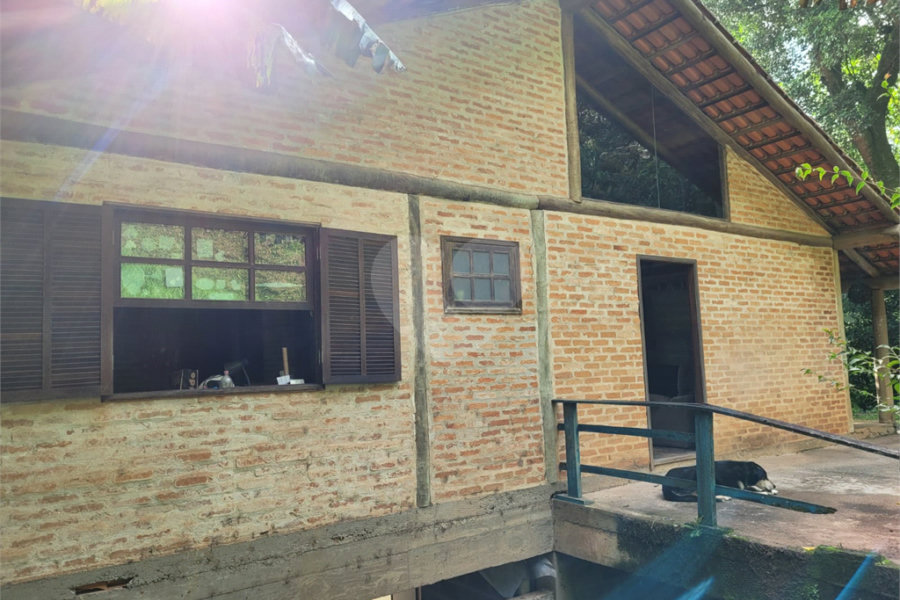 Casa Térrea à venda com 2 quartos, sendo 1 suíte, em Serra da Cantareira, Mairiporã, SP