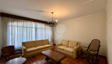Casa à venda com 3 quartos, sendo 1 suíte,  em Vila Cruzeiro, São Paulo, SP