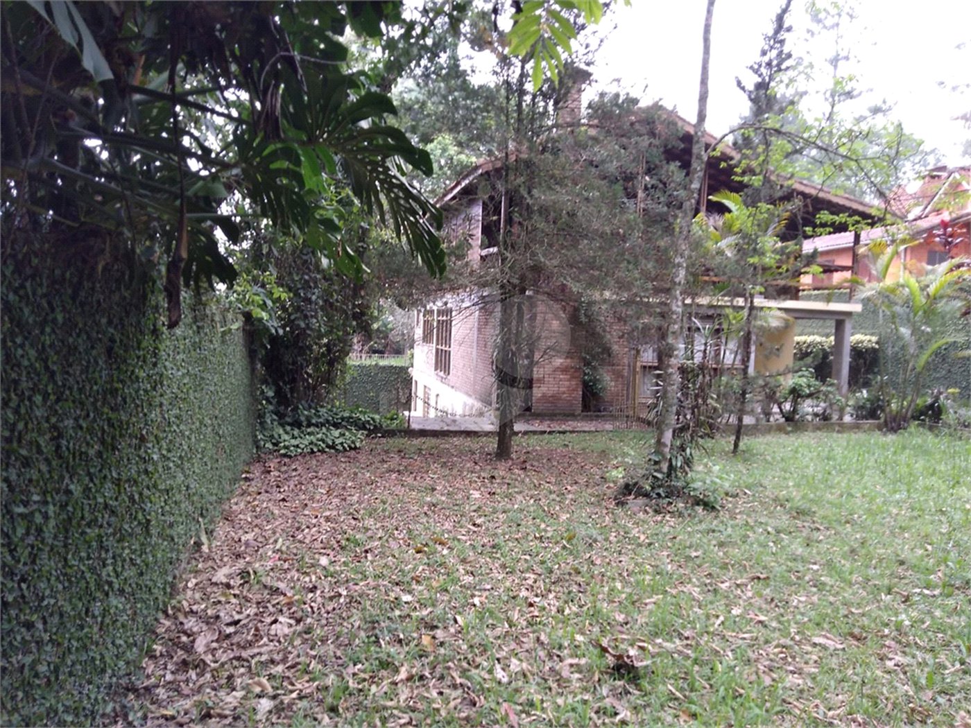 Casa à venda com 5 quartos, sendo 1 suíte, em Mantiqueira, Mairiporã, SP