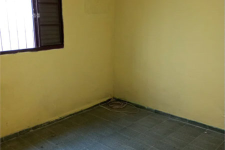 Casa à venda com 3 quartos, sendo 2 suítes, em Jardim Maria Duarte, São Paulo, SP
