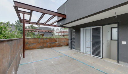 Casa à venda com 4 quartos, sendo 3 suítes,  no condomínio Jardim Chapel, São Paulo - SP