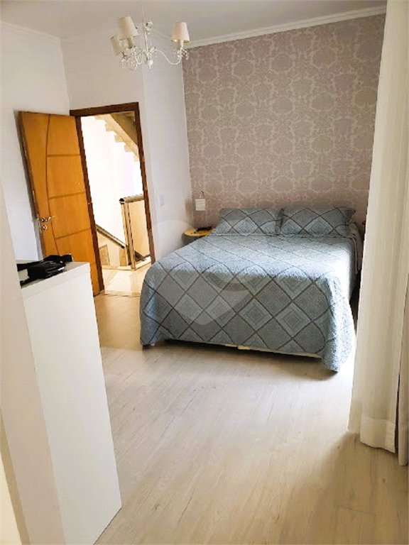 Sobrado à venda com 5 quartos, sendo 3 suítes, em Campos de Atibaia, Atibaia, SP