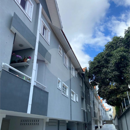 Casa de Vila à venda com 2 quartos, sendo 1 suíte, em Silveira, Santo André, SP