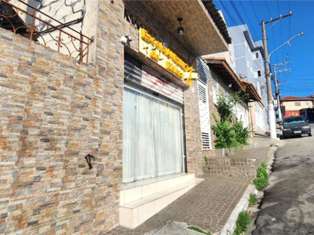 Casa Térrea à venda com 3 quartos, sendo 2 suítes,  em Vila Medeiros, São Paulo, SP