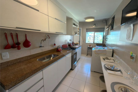 Apartamento à venda com 2 quartos, sendo 1 suíte, em Braga, Cabo Frio, RJ