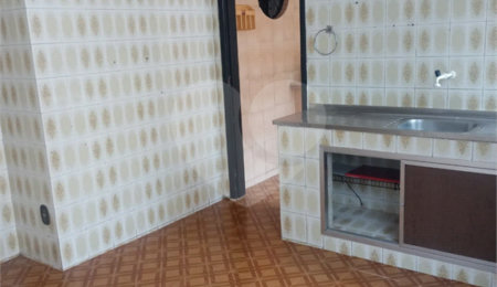 Casa à venda com 2 quartos, sendo 1 suíte,  no Centro, Mangaratiba, RJ