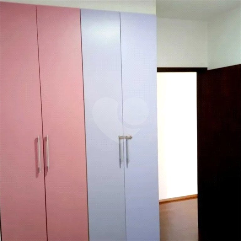 Sobrado à venda com 3 quartos, sendo 1 suíte, em Jardim Pinheiros, São Paulo, SP