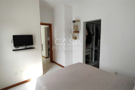 Casa em condomínio à venda com 3 quartos, sendo 1 suíte, em Iporanga, Sorocaba, SP