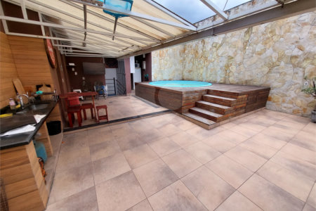 Casa de Vila à venda com 4 quartos no condomínio Casa de Vila., Rio de Janeiro - RJ
