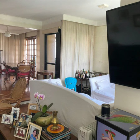 Apartamento à venda com 4 quartos, sendo 3 suítes,  em Vila Morumbi, São Paulo, SP
