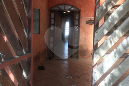 Casa à venda com 3 quartos em Vila Pirajussara, São Paulo, SP
