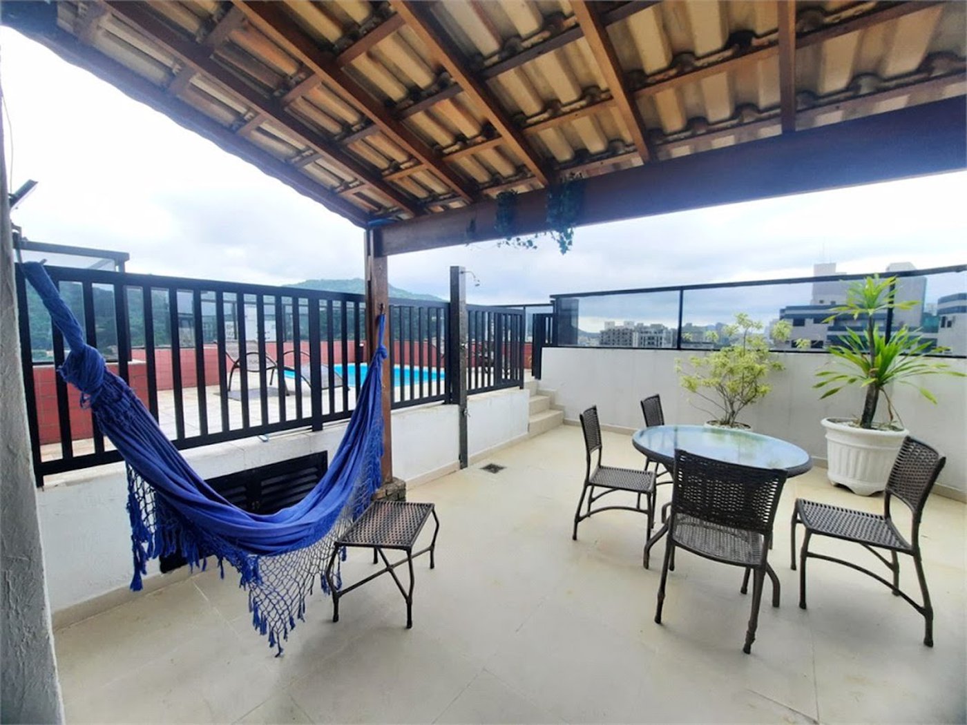 Apartamento com 2 dormitórios à venda, 139 m² por R$ 580.000,00 - Jardim São Miguel - Guarujá/SP