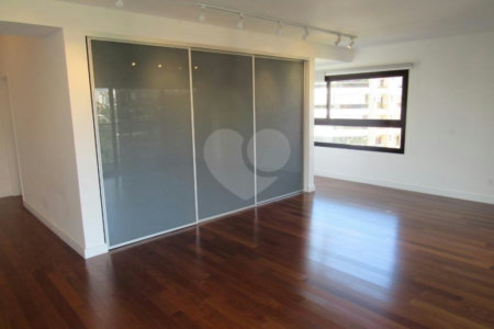 Apartamento à venda com 2 suítes em Vila Progredior, São Paulo, SP