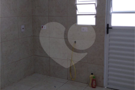 Casa à venda com 3 quartos, sendo 1 suíte, em Vila Mariana, São Paulo, SP
