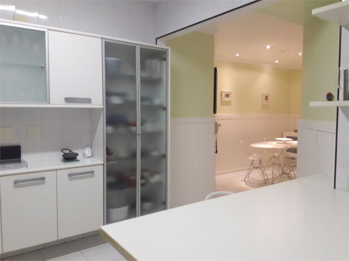Apartamento Residencial à venda, Gonzaga, Santos - AP0854.