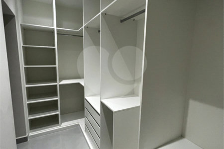 Casa à venda com 3 suítes no condomínio Residencial Mantova, Indaiatuba - SP
