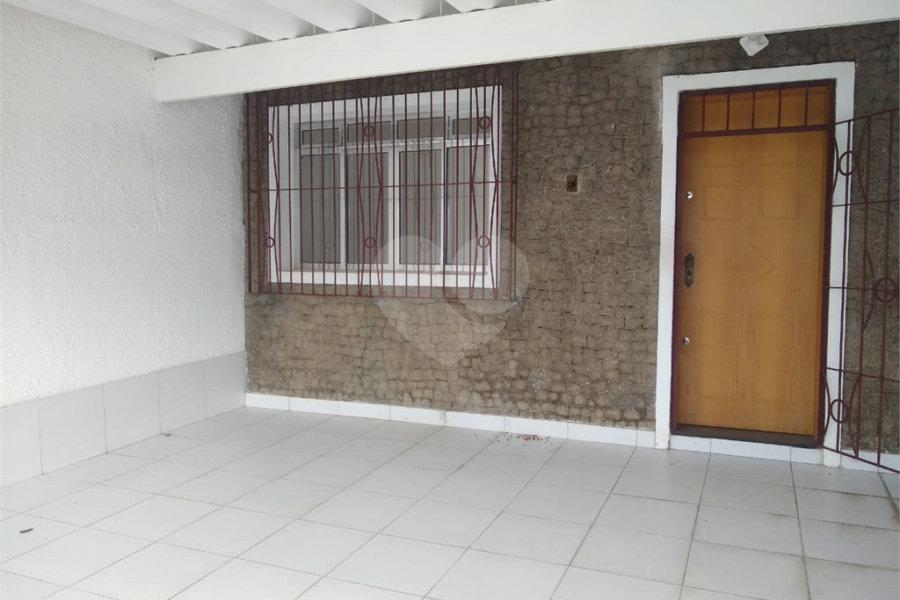 Sobrado à venda com 3 quartos em Chácara Santo Antônio, São Paulo, SP