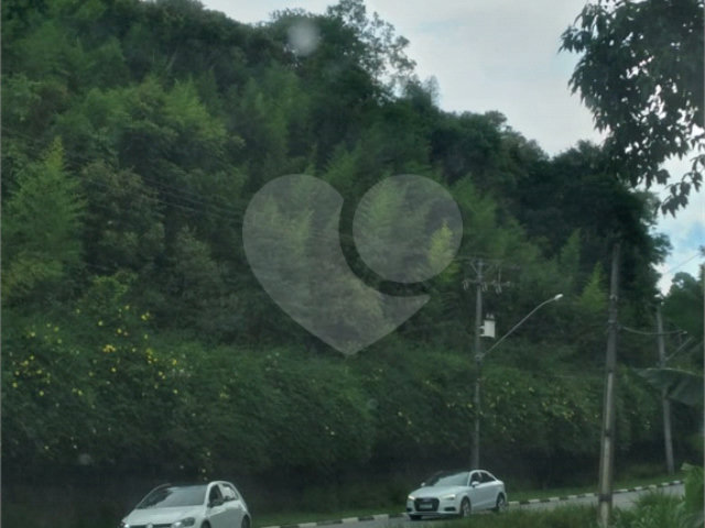 Terreno à venda no condomínio Cantareira, Mairiporã - SP