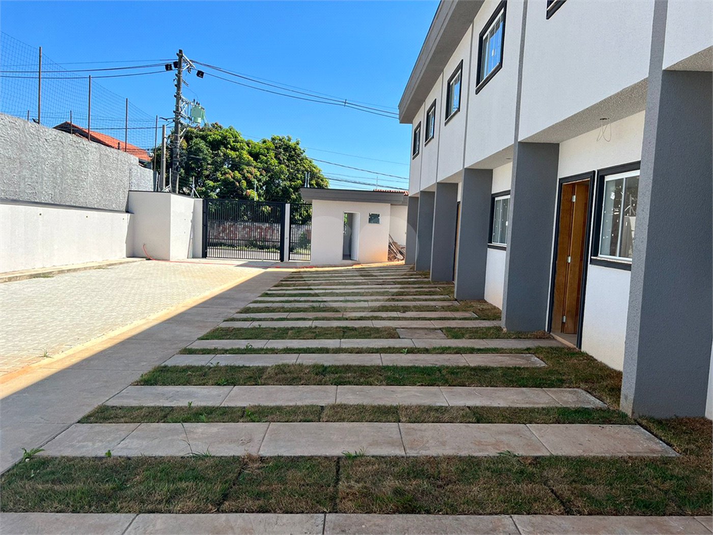 Casa à venda com 2 quartos no condomínio Viva Bem Cajamar, Cajamar - SP