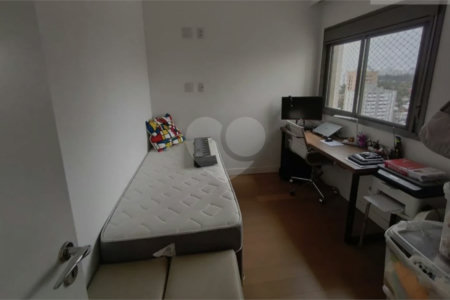 Apartamento para alugar com 3 suítes em Chácara Santo Antônio, São Paulo, SP