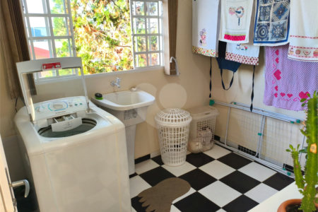 Casa à venda com 3 suítes em Jardim Alvorada, Itapetininga, SP
