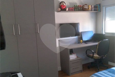 Apartamento à venda com 4 quartos, sendo 3 suítes,  em Vila Nova Socorro, Mogi das Cruzes, SP